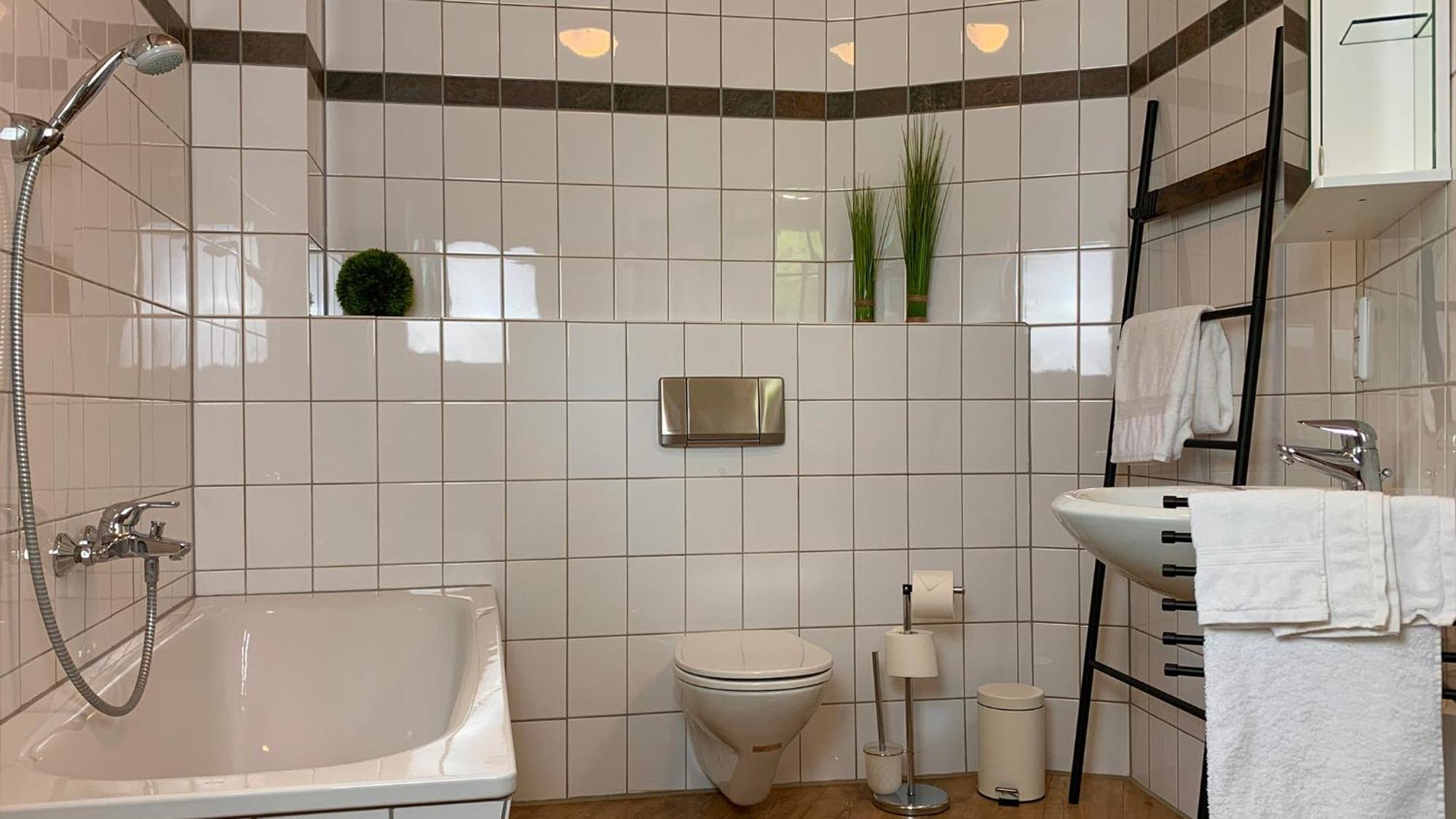 Naturnahe Gaestewohnung Im Heidelandhaus Henzendorf Neuzelle Eksteriør billede